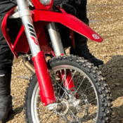 Moto hors route volée, GASGAS EX 350F rouge de 2021