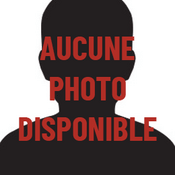 10-JULIAN JIM<br />
<br />
Pseudonymes : aucun<br />
Sexe : homme<br />
Âge : 32 ans<br />
Taille : 6 pieds 1 pouces<br />
Poids : 249 livres<br />
Cheveux : noirs<br />
Yeux : bruns<br />
Cicatrices ou tatouages : <br />
•	Tatouage – avant-bras droit – Visage de clown, squelette, deux noms<br />
•	Tatouage – main gauche – Les lettres “WS”<br />
<br />
Pourrait se trouver dans l’une de ces collectivités : Marcelin, SK; Nation crie de Beardy’s & Okemasis, SK; Blaine Lake, SK.<br />
<br />
Infractions : Braquer une arme à feu, Port d’arme dans un dessein dangereux, Vol de biens d'une valeur de plus de 5 000 $, Vol de biens d'une valeur de moins de 5 000 $.