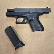 Arme à feu saisie
